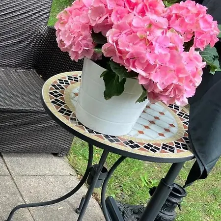 Royal Place 2 Bedrooms Wilanow Apartmán *