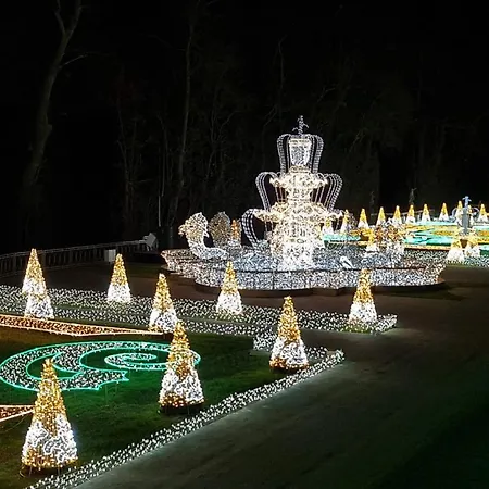 Royal Place 2 Bedrooms Wilanow ワルシャワ