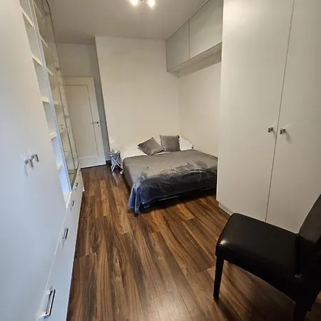 Royal Place 2 Bedrooms Wilanow *